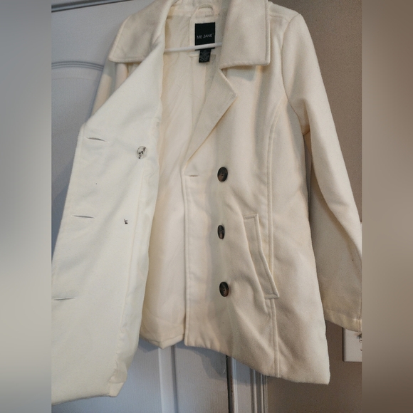 ME Jane XL ladies off white coat - Picture 3 of 7